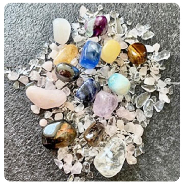 ☆特選NEW☆希望の石♢ホープストーン【ネオンアマゾナイトタンブル連