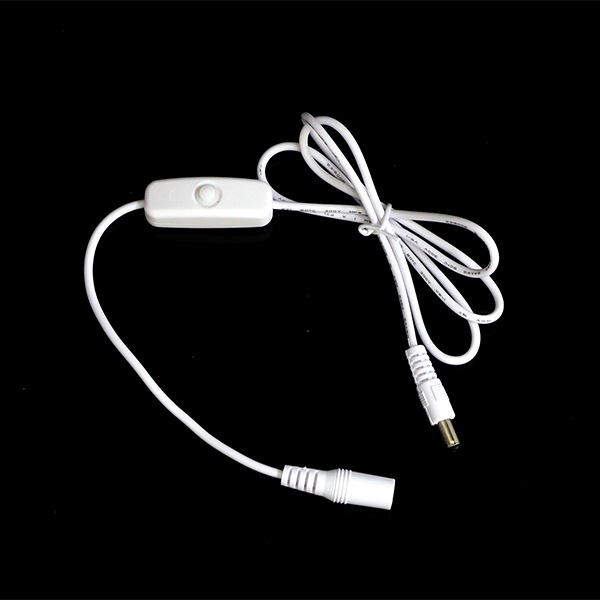 DCスイッチ12V～24V 許容量6AまでDCプラグ外形5.5mm×内径2.1mm