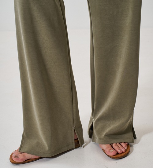 ��YENN/������ۥ����ɥ���åȥ���å��� / SLIT SLACKS(Y261-32022)