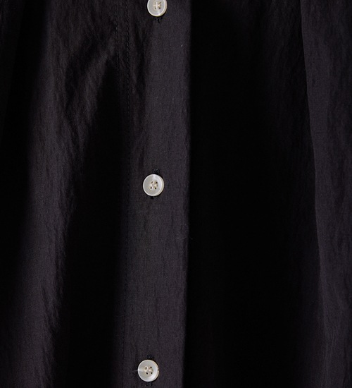 ��YENN/������ۥ饦��ɥե���ॷ��� / ROUND FORM SHIRT(Y261-11005)