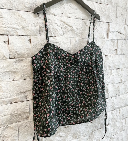 MANON �ޥΥ� ���ꥸ�ʥ��ͥ� �ե��ץ��� ����ߥ����� ORIGINAL LINEN FLOWER CAMISOLE
