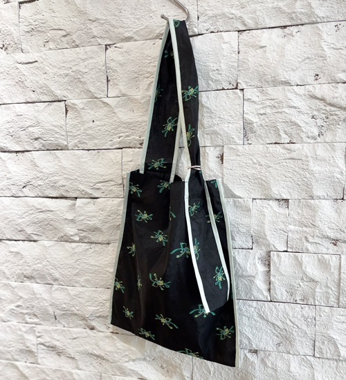 WHYTO. �ۥ磻�� �������ե��Хå� sheer flower bag