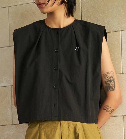 YENN ������ ���꡼�֥쥹����� SLEEVELESS SHIRT