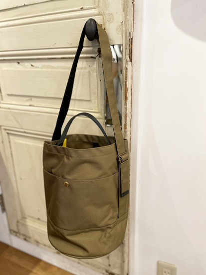 ��MARINEDAY/�ޥ��ǥ���66�ʥ������ɱϩ�쥶�����������Хå���ROOTS 