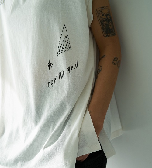 YENN ������ �ĥ����ȥץ���T����� TWIST PRINT TEE