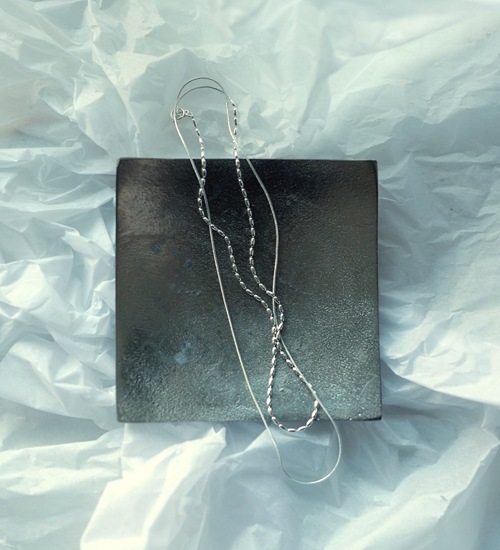 ��CHIGNON/���˥��ۥ���2��������ޥ�ƥ�ͥå��쥹(0056-520SH)