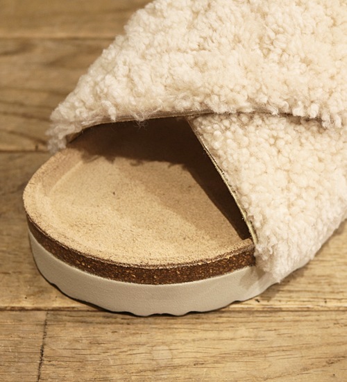 30％OFF》【SHEPHERD/シェパード】シープファー コンフォートサンダル