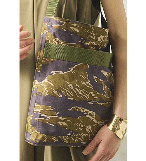 ��kha:ki/�������ۥ�С����֥�ȡ��ȥХå�/REVERSIBLE TOTE BAG