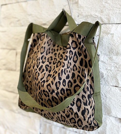 ��kha:ki/�������ۥ�С����֥�ȡ��ȥХå�/REVERSIBLE TOTE BAG