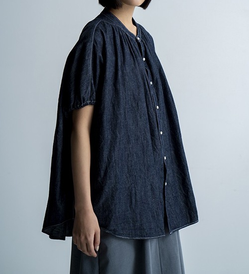 ��MANON/�ޥΥ�ۥ��������� �ǥ˥� ���ߥ��륷���/SQUARE DENIM AMICAL SHT