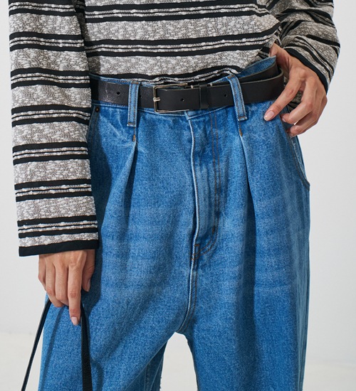 ��YENN/������ۥ졼�������åȥ磻�ɥǥ˥�/LASER CUT WIDE DENIM(Y261-31001)