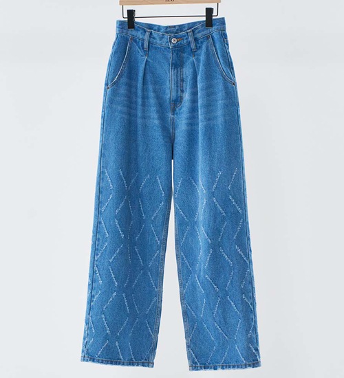 ��YENN/������ۥ졼�������åȥ磻�ɥǥ˥�/LASER CUT WIDE DENIM(Y261-31001)