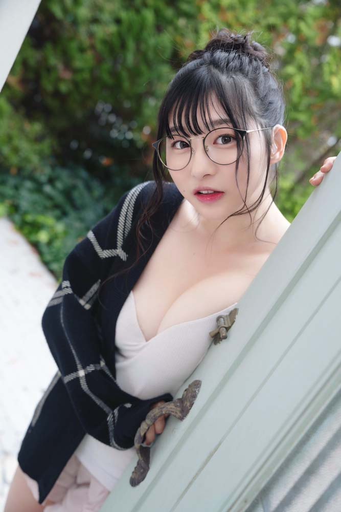 我妻ゆりか