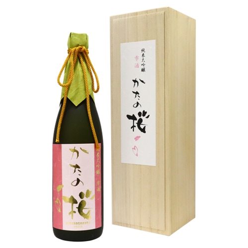 かたの桜 純米大吟醸 雫酒 720ml 木箱入り しずくさけ 山野酒造