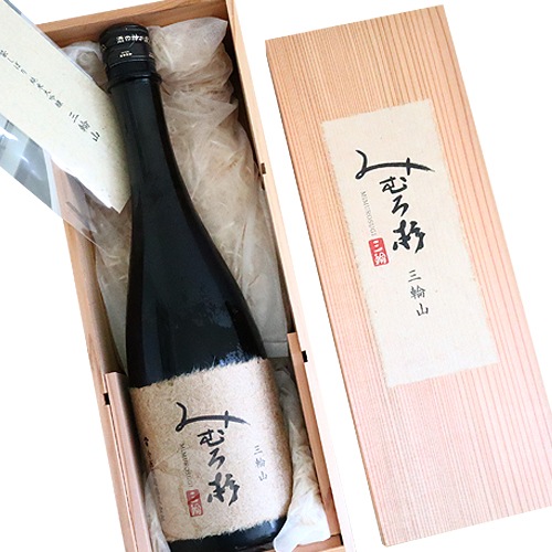 みむろ杉 純米大吟醸 袋しぼり 三輪山 杉箱入り 720ml ろまんシリーズ