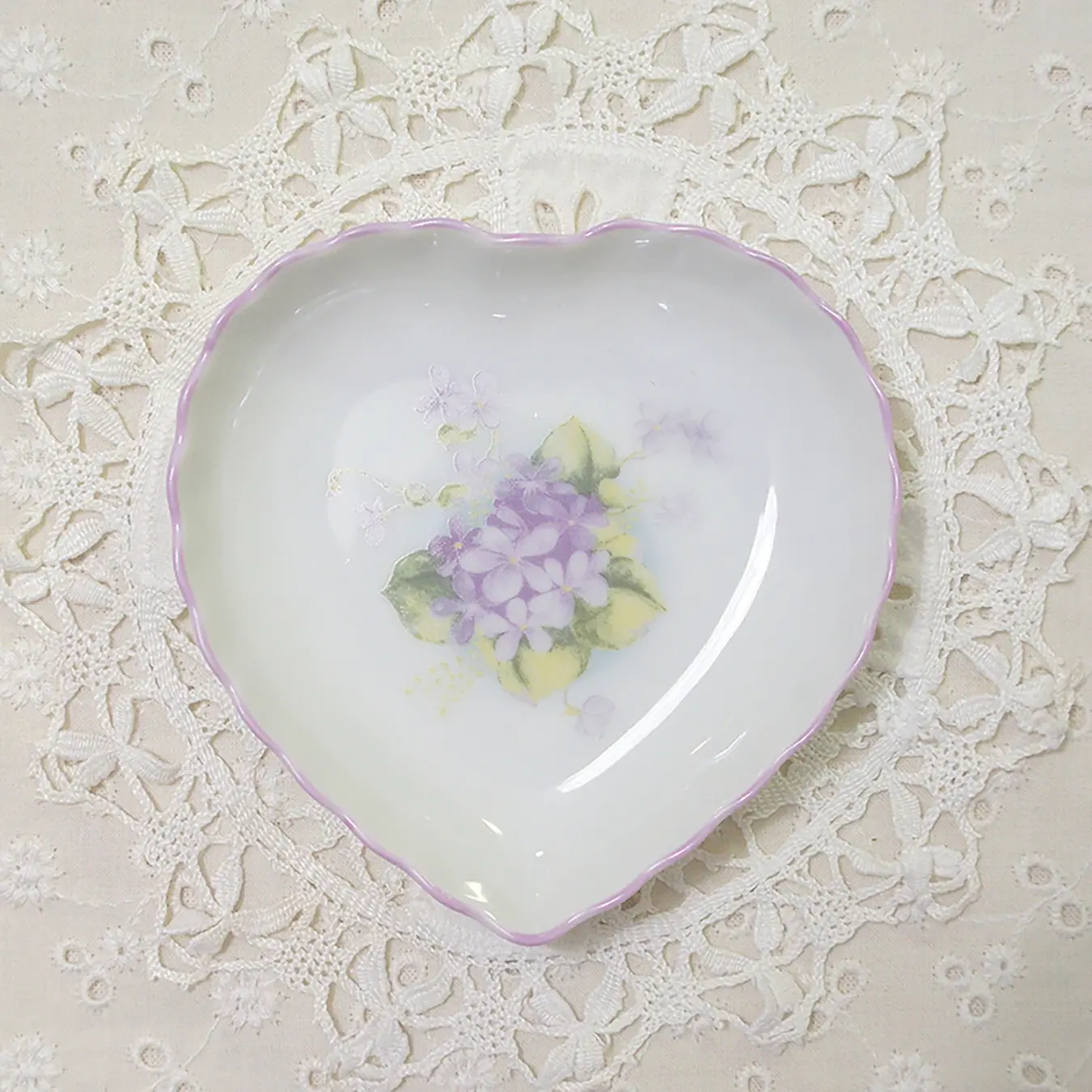 スミレ　ハートアクセサリートレー