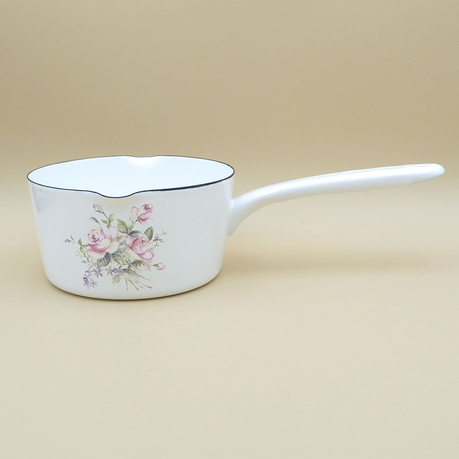 ビビアン　両口ミルクパン