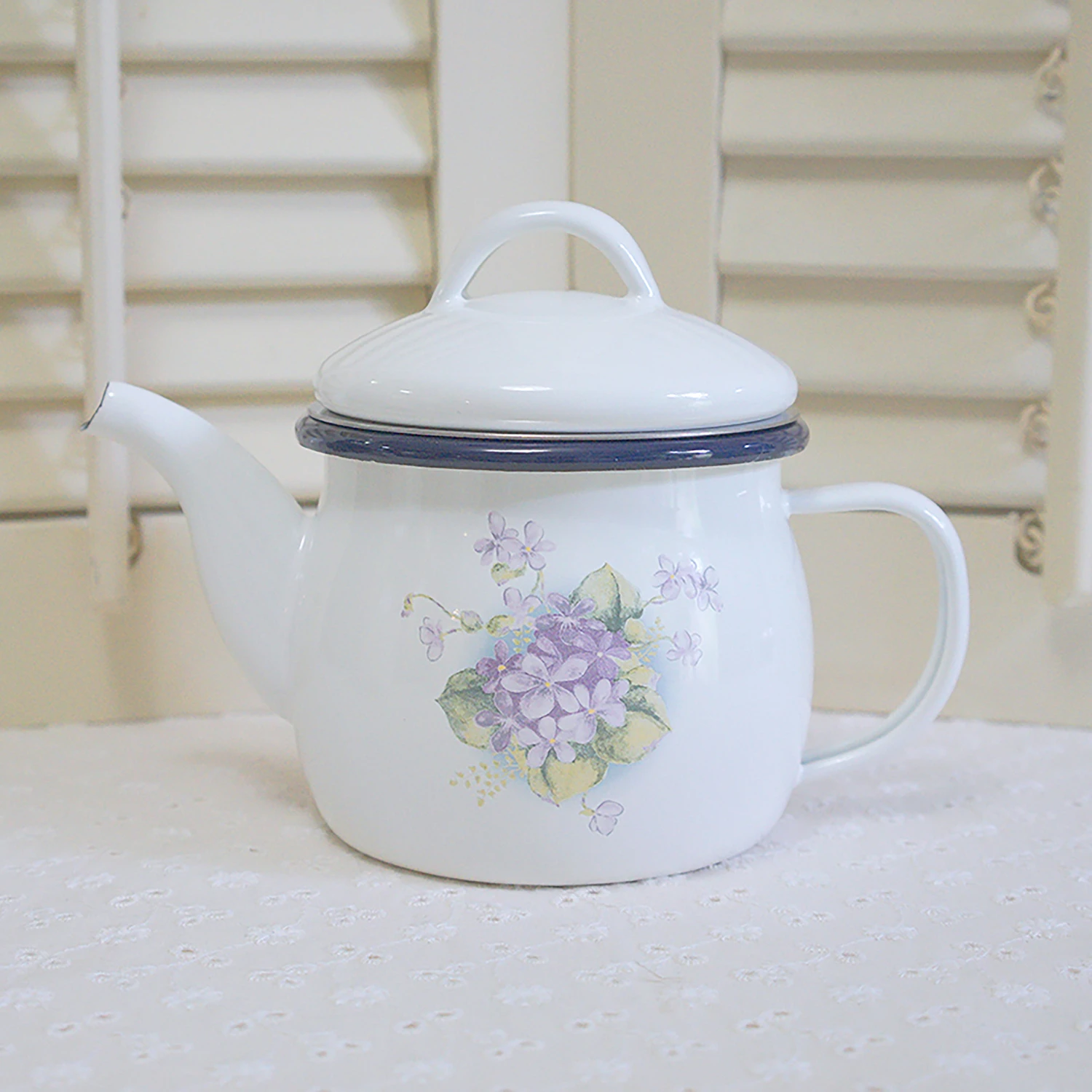 スミレ　ティーポット