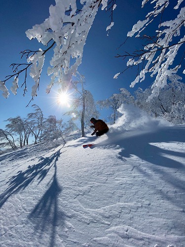 ロッテアライリゾート　スプリングシーズンエコノミークラス1日券2枚セット＜全日＞-SURF＆SNOW