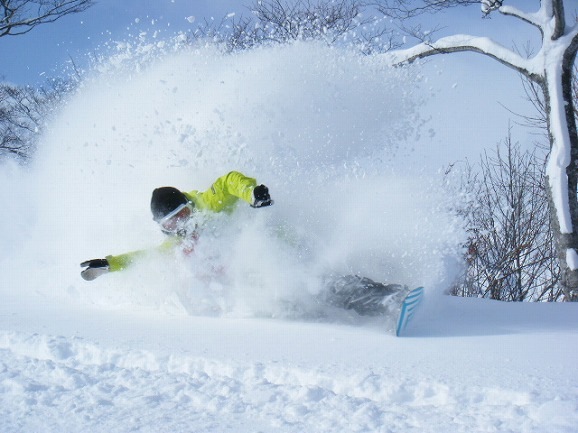 HOLDEN スノボ スキー 雪山 雪遊び 雪かき 白馬八方尾根スキー場 アーリーバード 前売り2日券＜全日┃大人