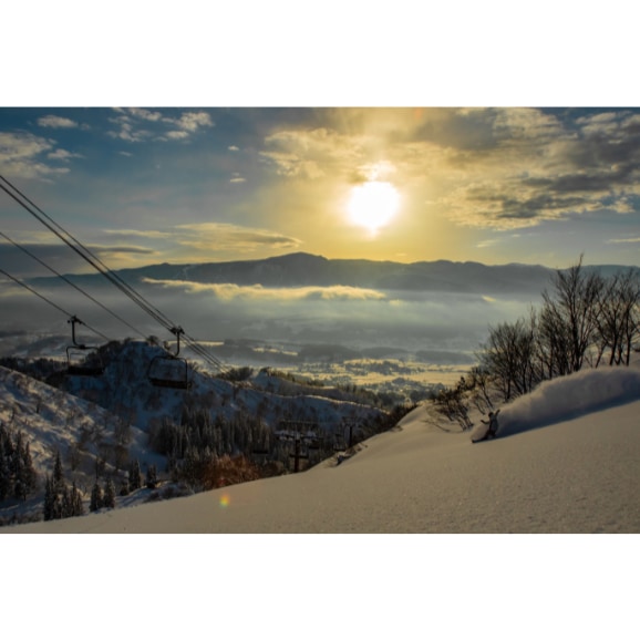 スキー場リフト券4枚 戸狩温泉スキー場 早割リフト1日券4枚綴り<全日> | SURF&SNOW |