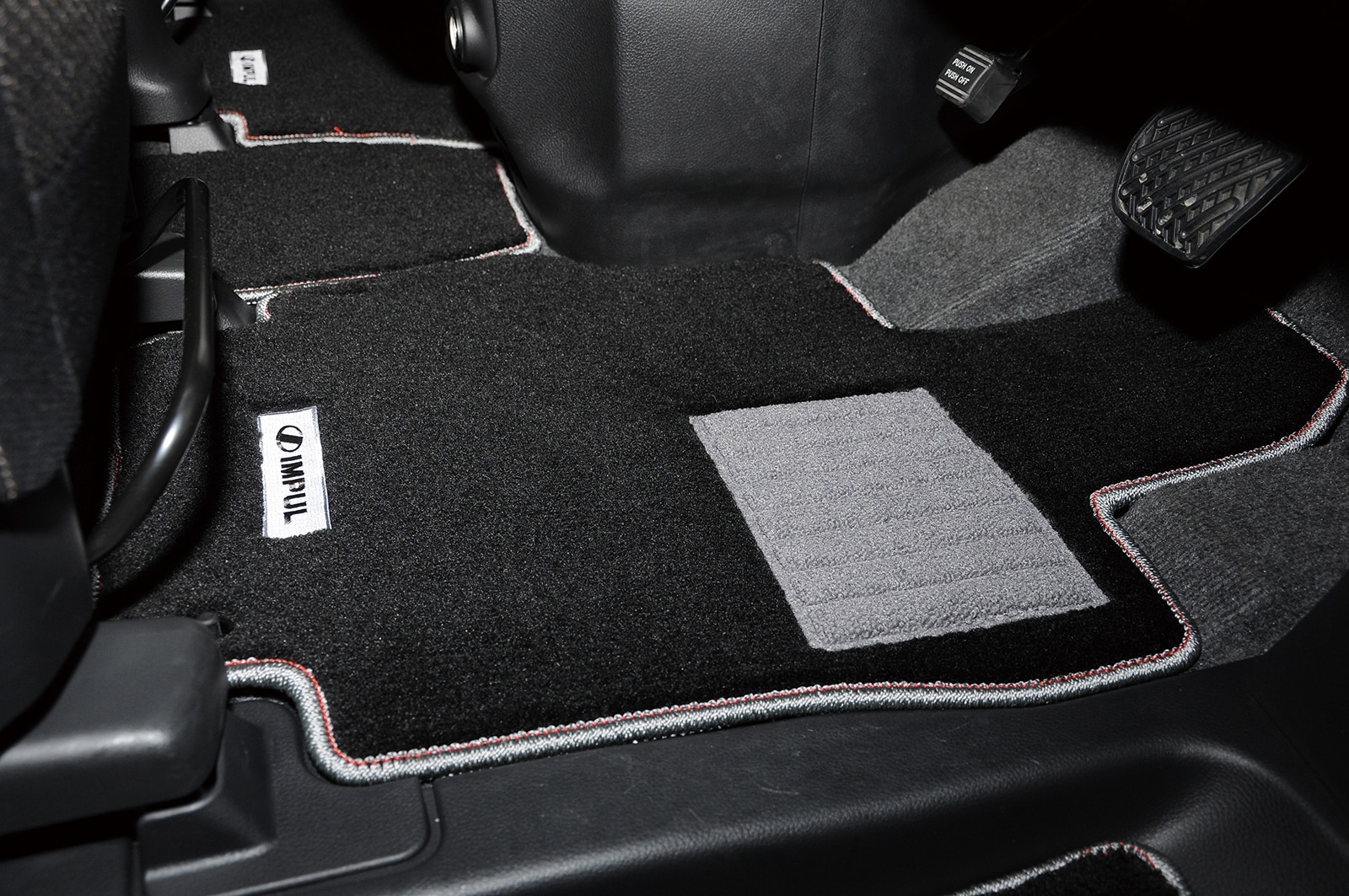 フロアマットC27セレナ超ロング(スポーツVer.)