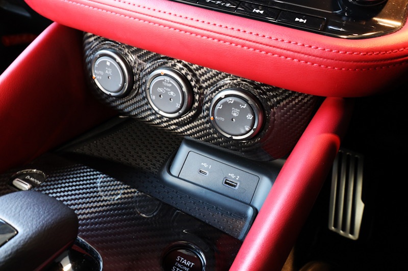 RZ34　フェアレディZ カーボンエアコンスイッチパネルカバー