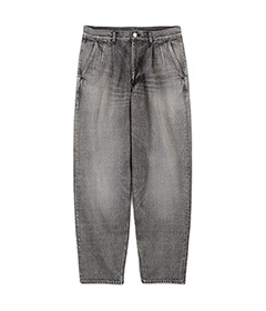 Selvage Denim Two Tuck Tapered Pants［GU251-40187LB］BLACK_LIGHT FADE【2025SS】【SOLDOUT】