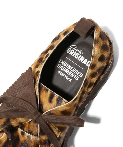 EG × CLARKS ORIGINALS Desert Khan EG［QT375］Leopard Printed Pony【2025SS】