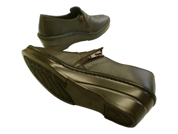 ǥ󥹥åݥ󥷥塼ܳסNo.3235