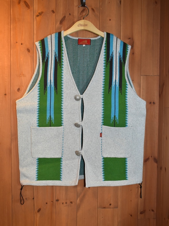 KNIT BLANKET VEST
