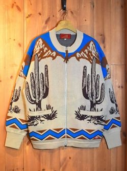 W-Jacquard Zip-up Jacket 