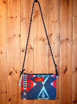NAVAJO JACQUARD SACOCHE
