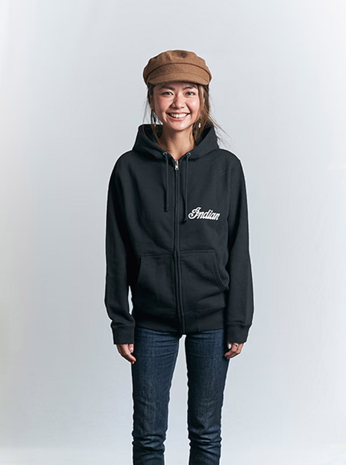 Indian Basic Zip-up Hoodie ��Logo print��