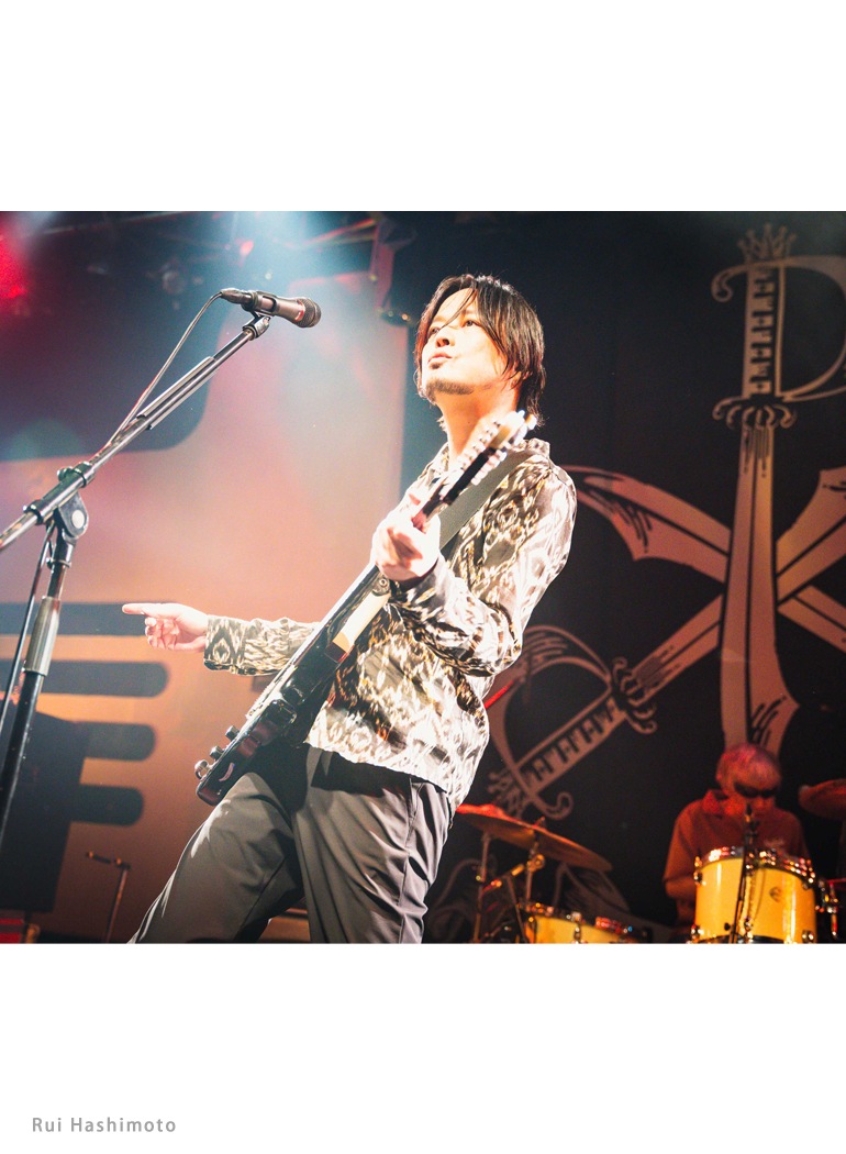 ��ͽ��λ�� the pillows ���椵�浪��Indian Special Collaboration Shirt