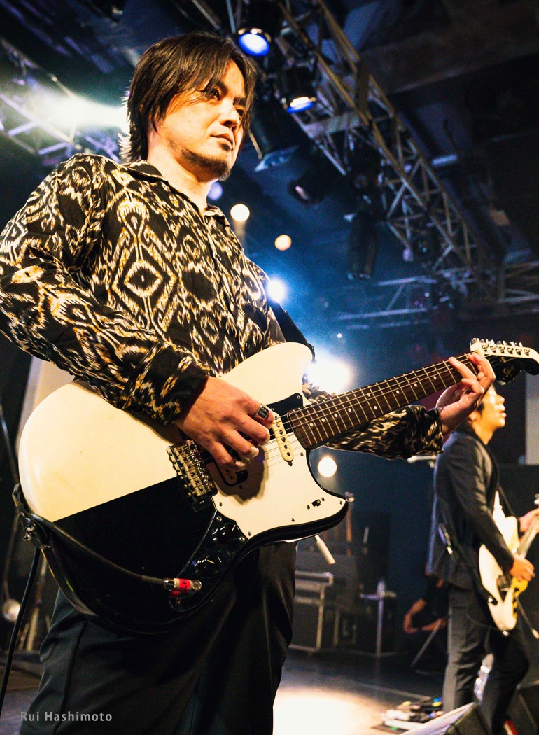 ��ͽ��λ�� the pillows ���椵�浪��Indian Special Collaboration Shirt