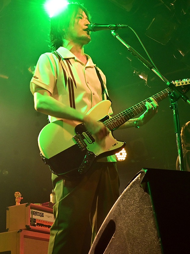 ��ͽ��λ�� the pillows ���椵�浪��Indian Special Collaboration S/S Shirt
