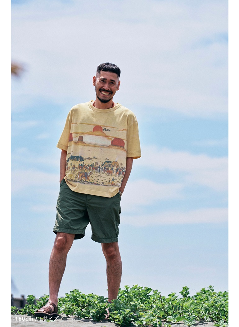 ALL OVER PRINT T-shirt "MEETS INDIAN"