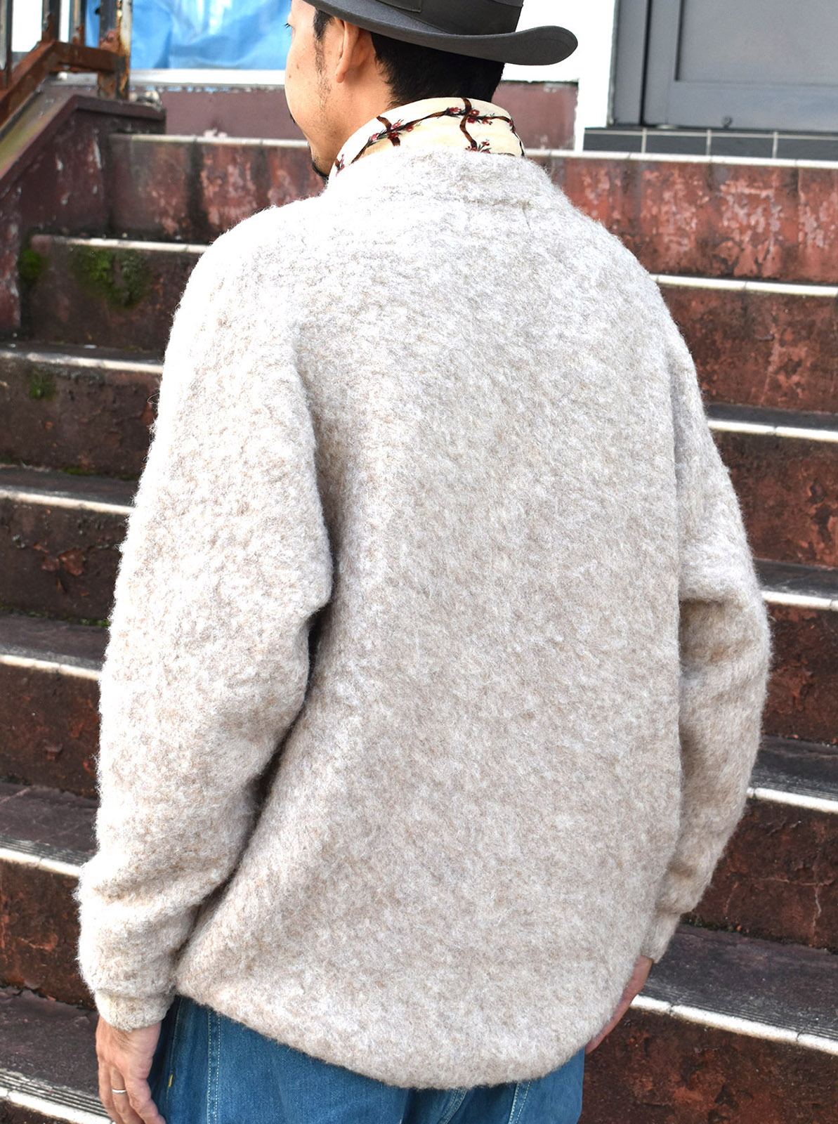 Jaggy Processing Half Zip Crew Neck