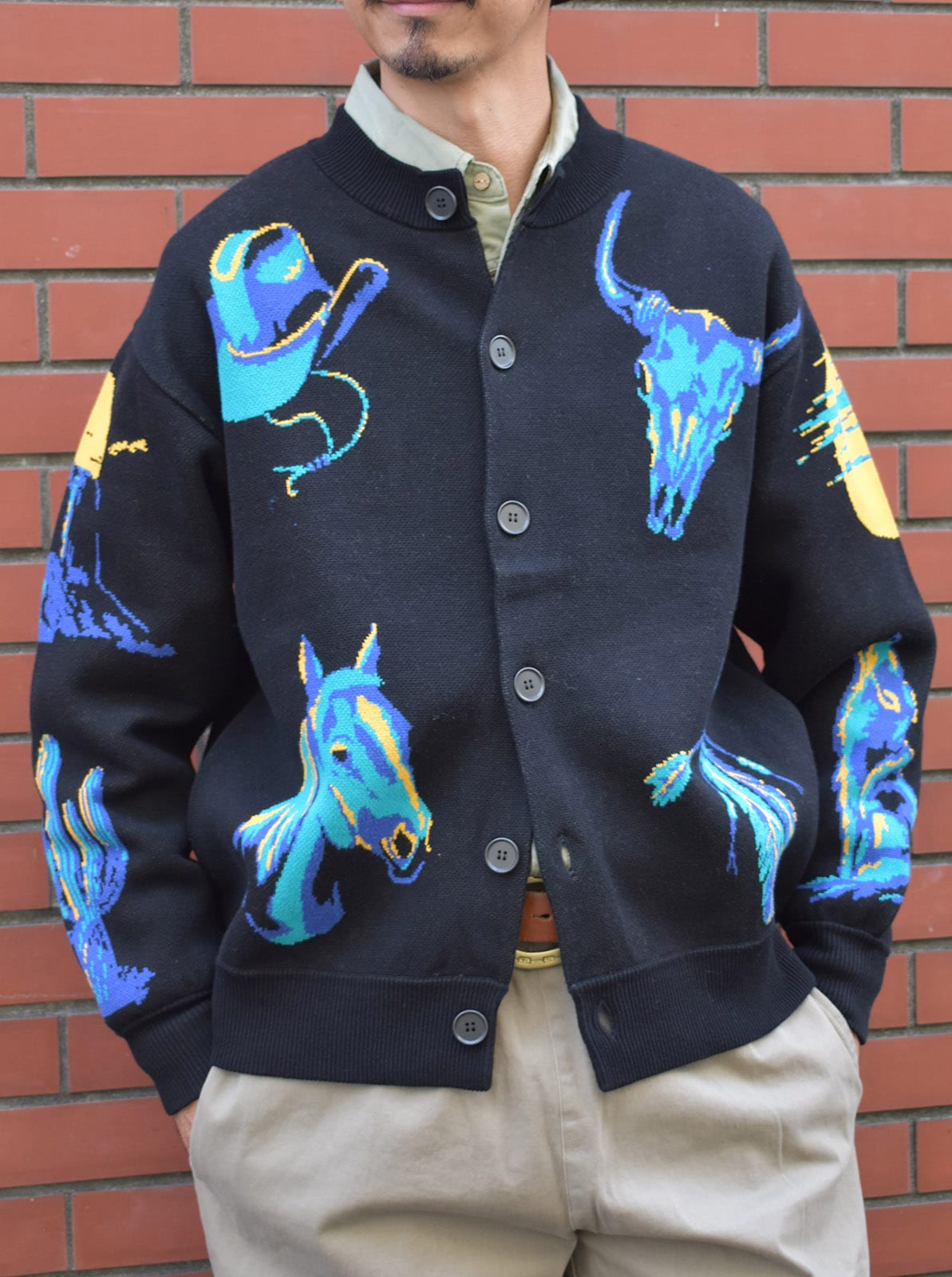 W-Jacquard Crew Neck Cardigan "WESTERN SUNSET"