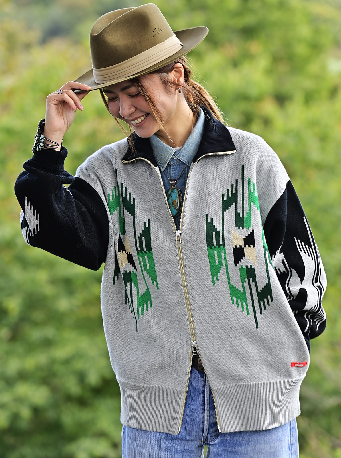 W-Jacquard Zip-up Jacket "CHIMAYO"