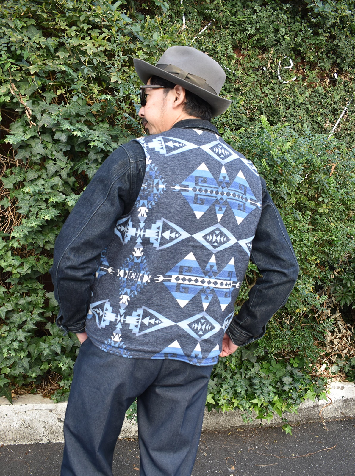 NAVAJO JACQUARD WORK VEST