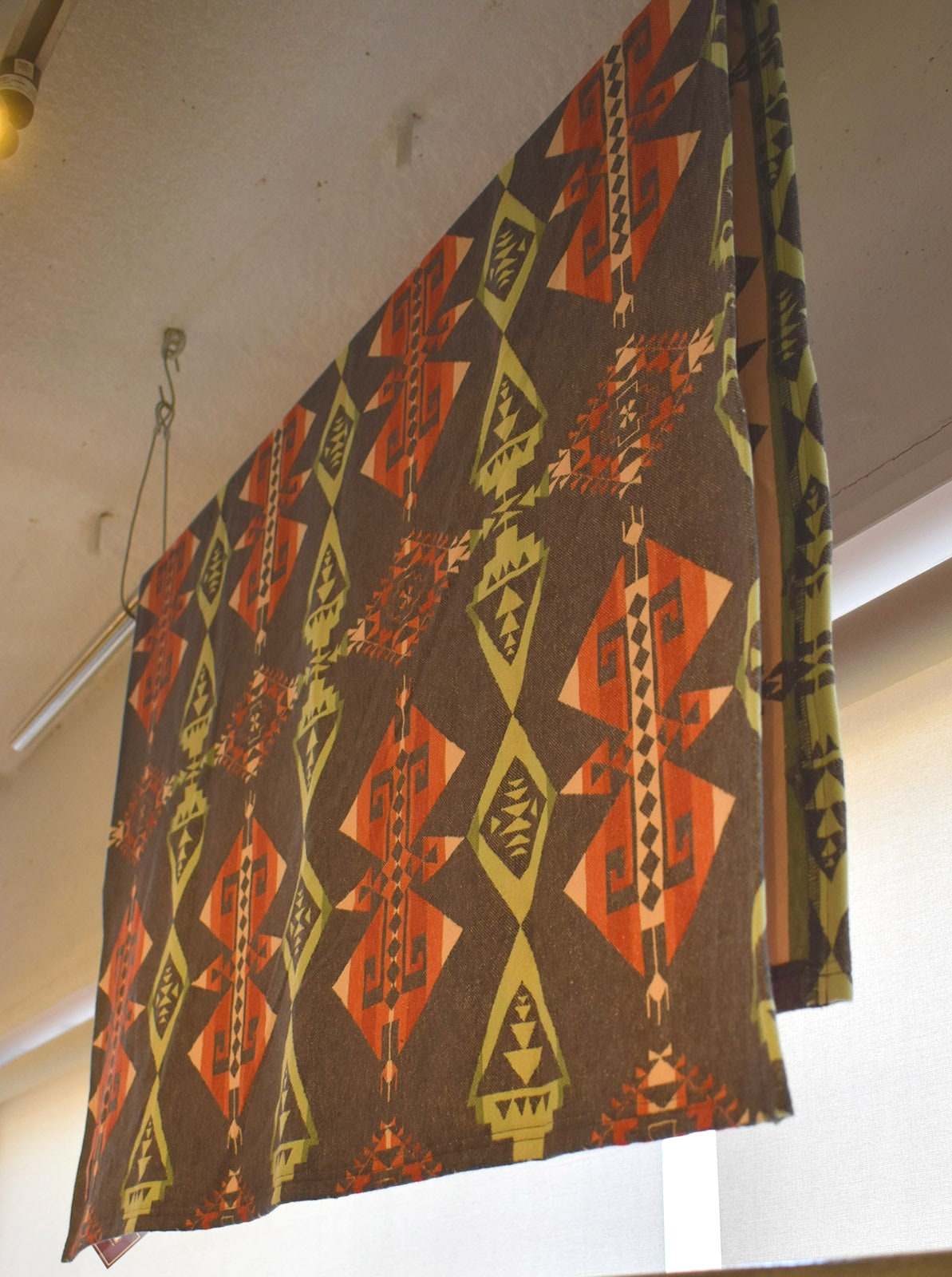 NAVAJO JACQUARD BLANKET