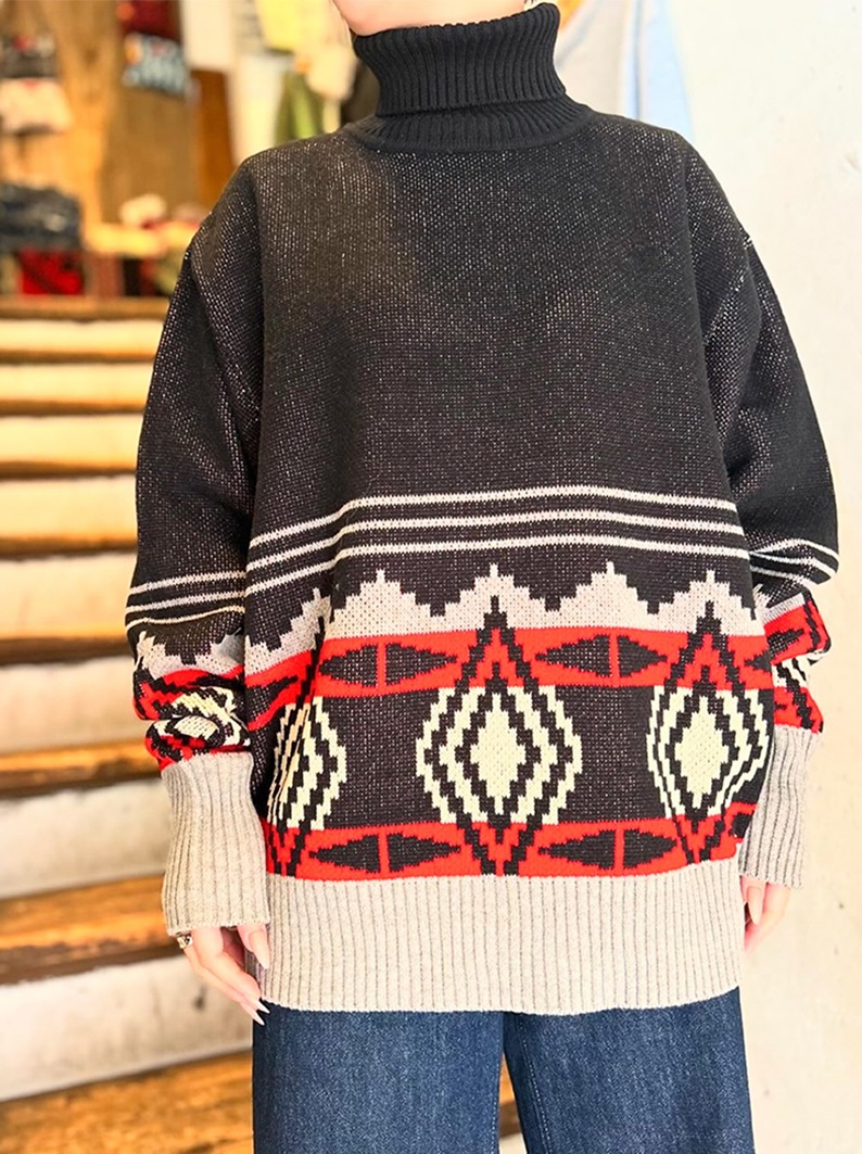 Turtle neck Sweater "Navajo"
