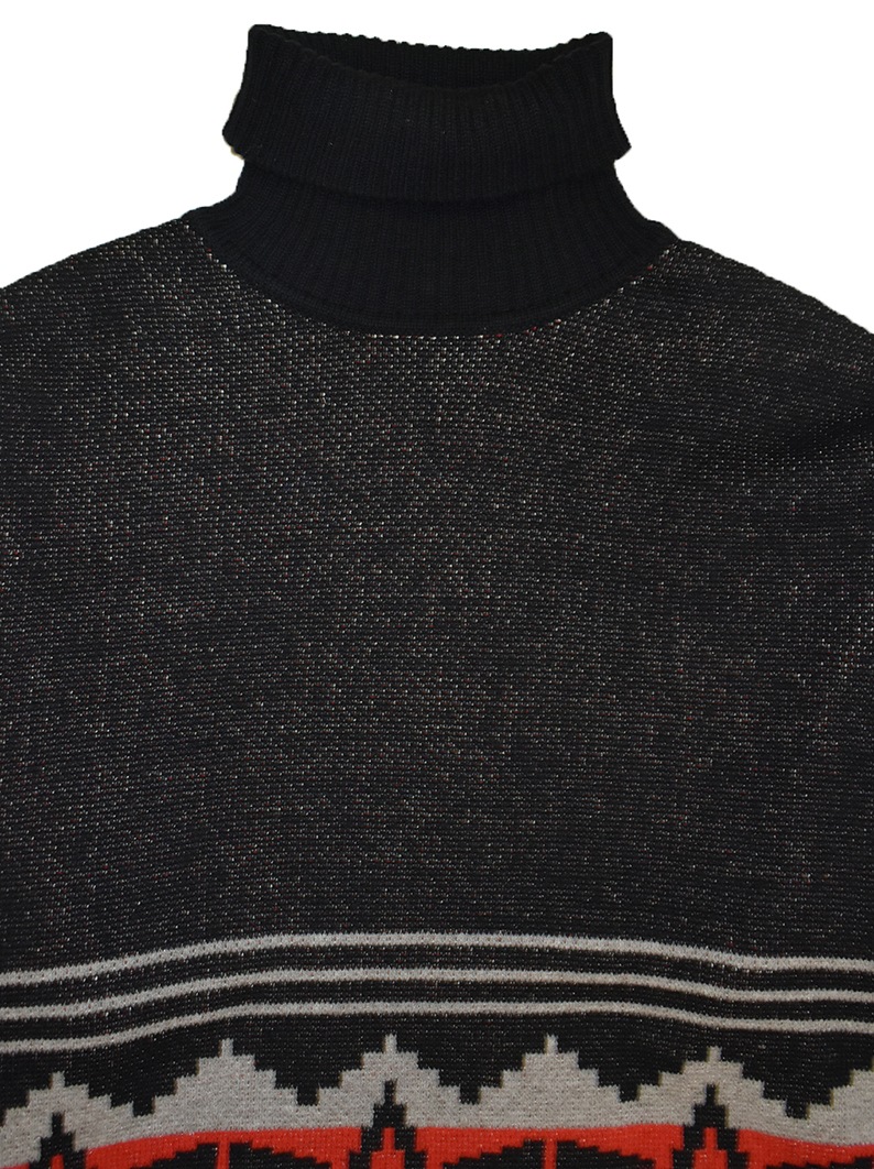 Turtle neck Sweater "Navajo"
