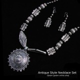 アンティークスタイルネックレスセット