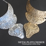 メタルプレートチョーカー