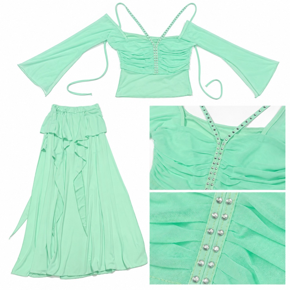 ベリーダンス衣装 【20％OFF発売記念】ミント　リップル　ベールド　モデル　レッスン着　セットアップの写真