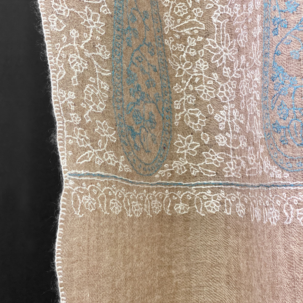 InDream ソズニ刺繍ストール マフラー パシュミナ ダークベージュ ホワイト 70cm巾 クリスマス ギフト おしゃれ 誕生日 プレゼント 40代 50代 60代 70代 春 秋 冬