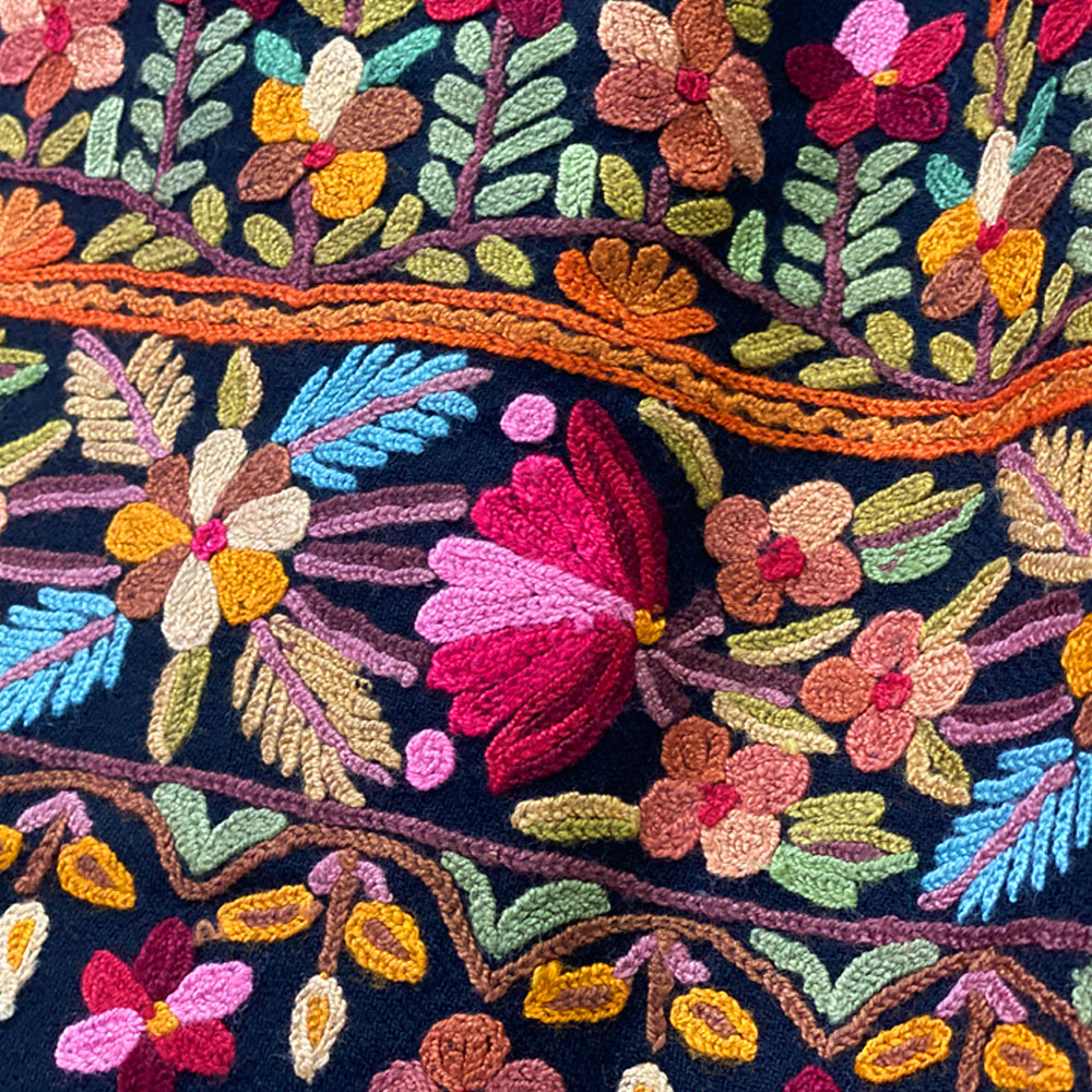 InDream 刺繍ストール アーリ 全2種 フラワー 大判 厚手 ギフト 母の日